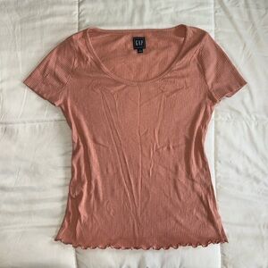 gap salmon fitted tshirt